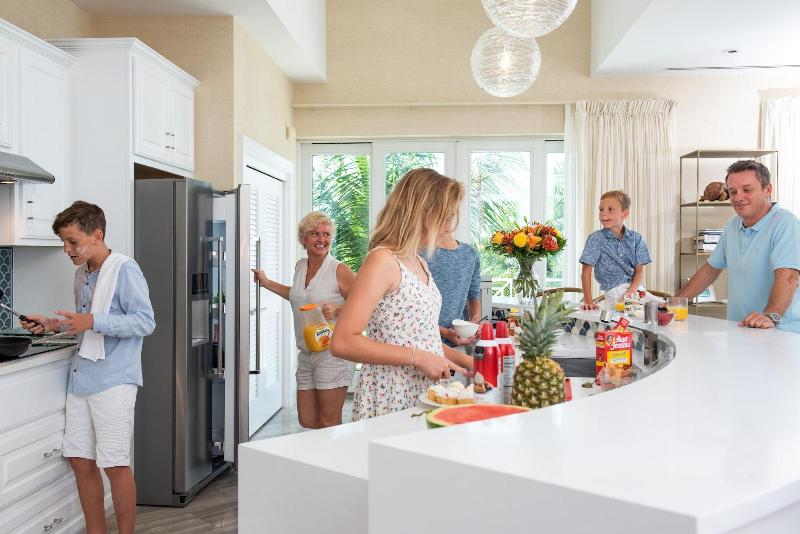 Caribbean Club Luxury Condo Hotel image