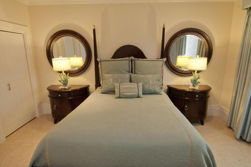 Caribbean Club Luxury Condo Hotel image