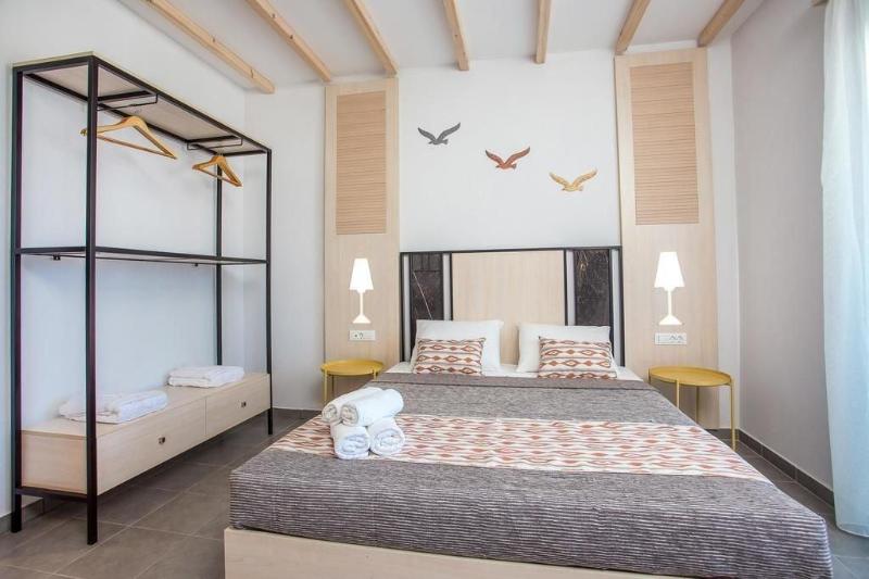 Alexander Studios & Suites - Adults Only image