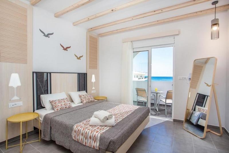 Alexander Studios & Suites - Adults Only image