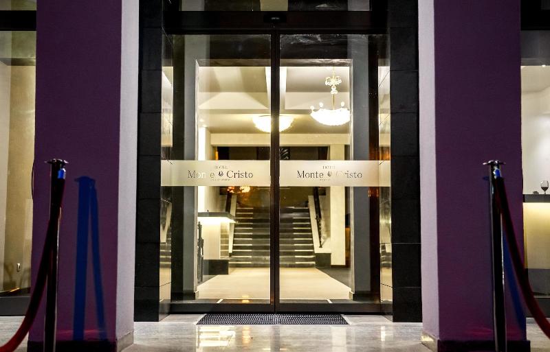 Hotel Monte Cristo image