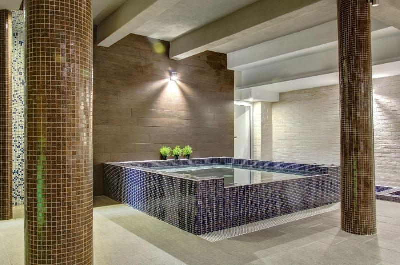 Hotel Monte Cristo image