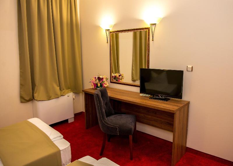 Hotel Monte Cristo image