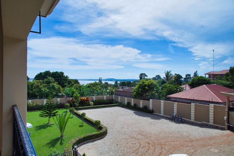 Lake Point Villa image