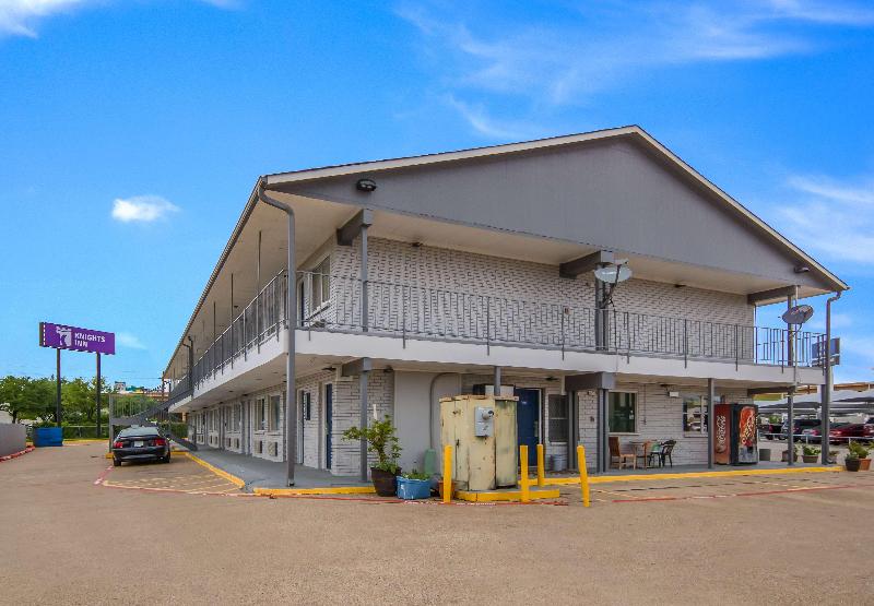 Knights Inn North Richland Hills image