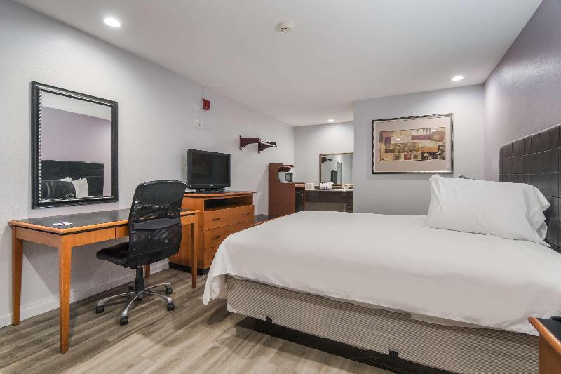 Knights Inn North Richland Hills image