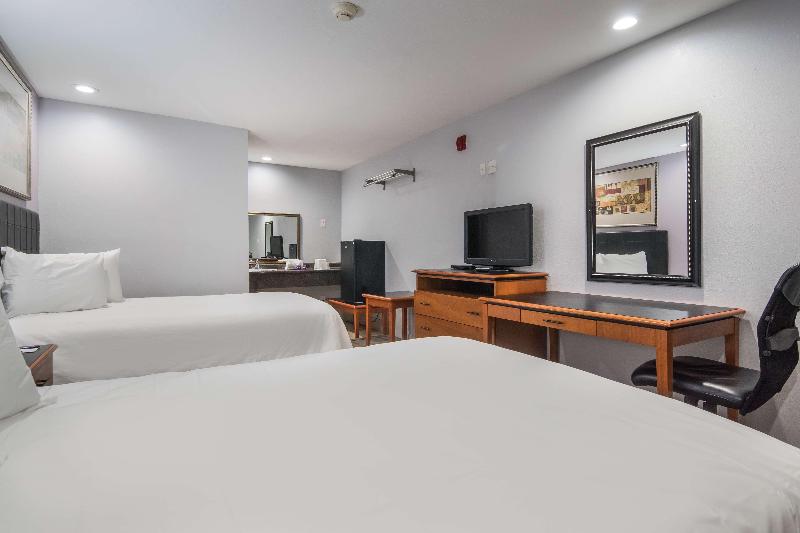 Knights Inn North Richland Hills image