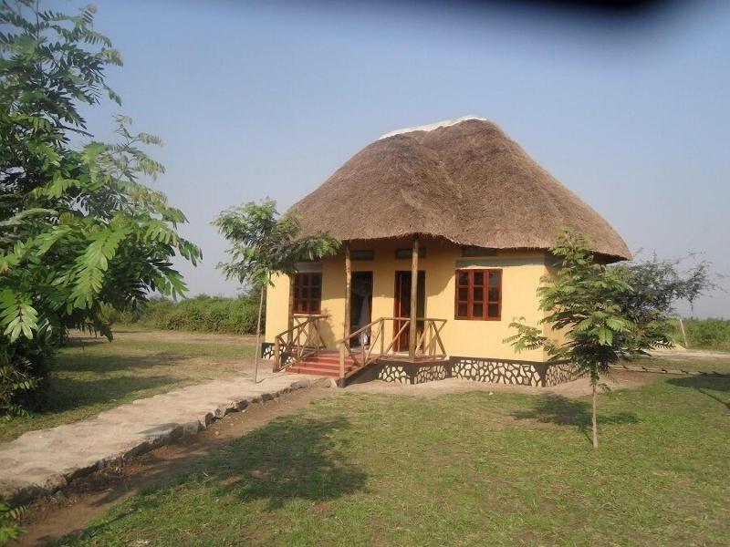 Engiri Game Lodge and Campsite image