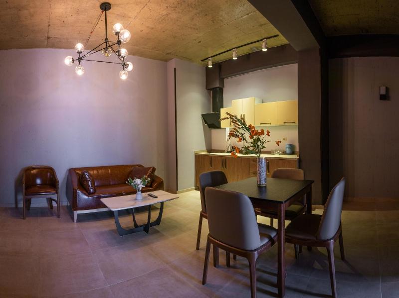 TM Apart Hotel image