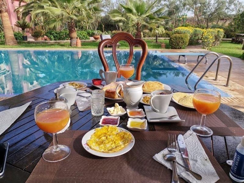 Equi Palace & Spa image