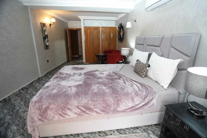Equi Palace & Spa image