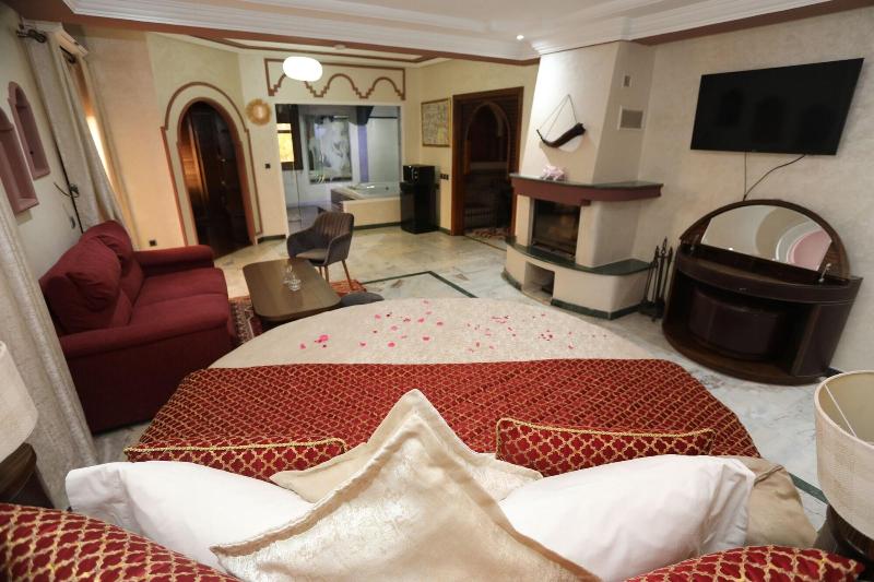 Equi Palace & Spa image