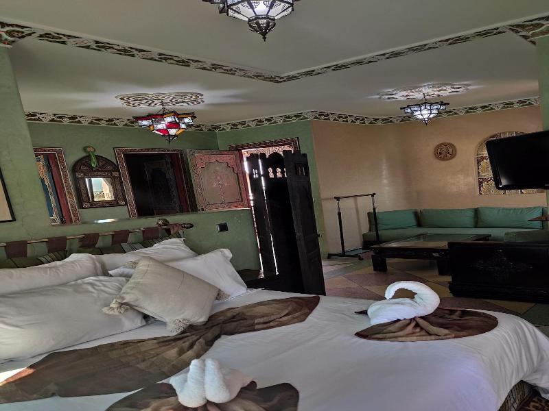 Equi Palace & Spa image