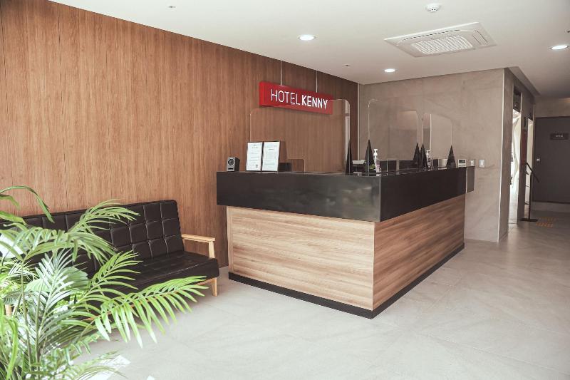 Hotel Kenny Mosulpo image