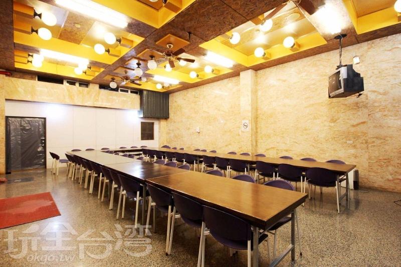 Gemlu Hotel image