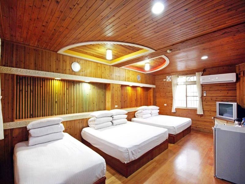 Gemlu Hotel image