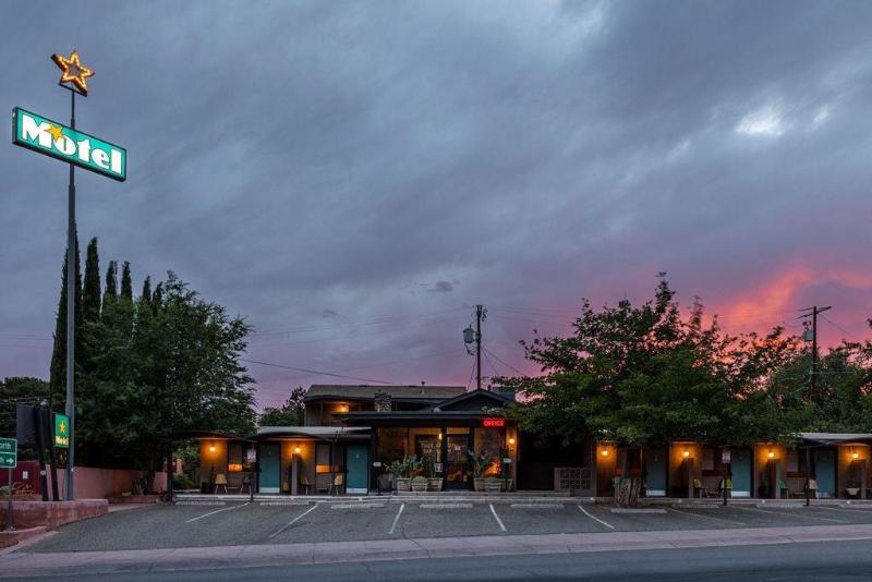The Star Motel image