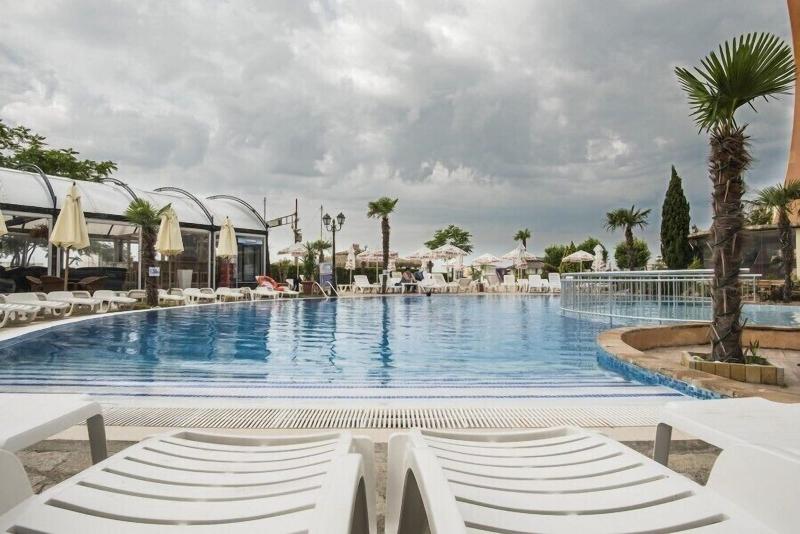 Marlin Beach Hotel image