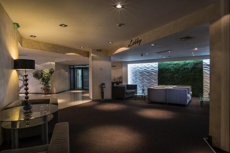 Marlin Beach Hotel image