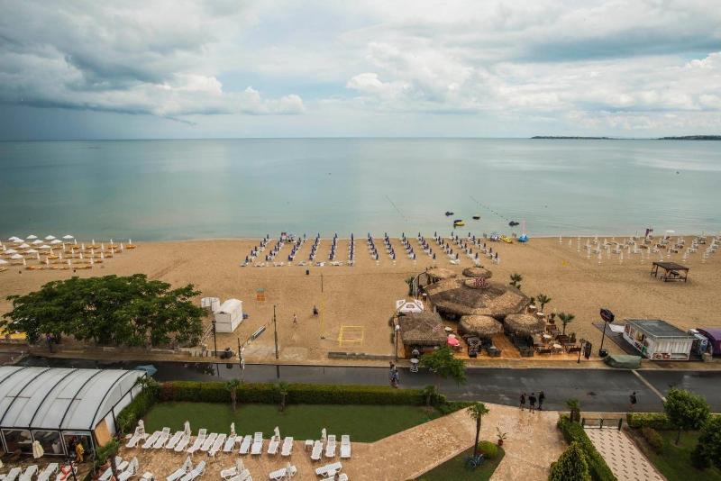 Marlin Beach Hotel image