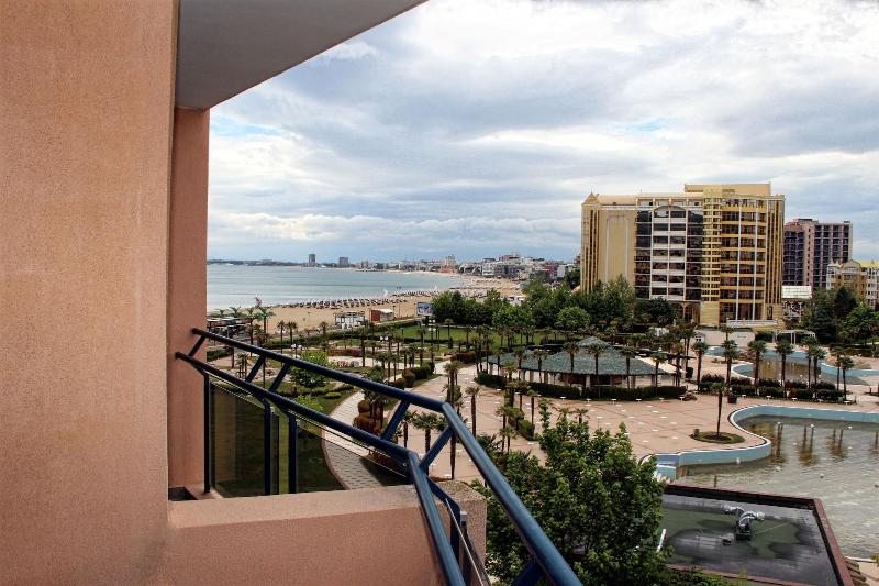 Marlin Beach Hotel image