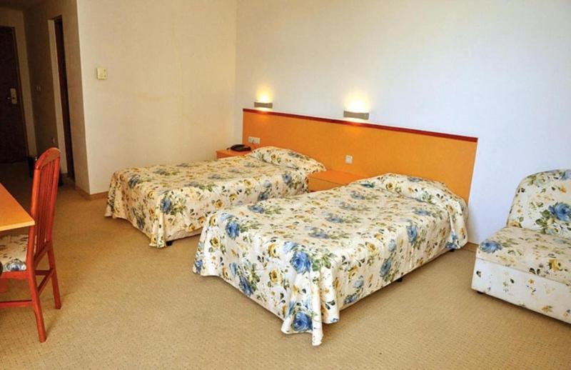 Marlin Beach Hotel image