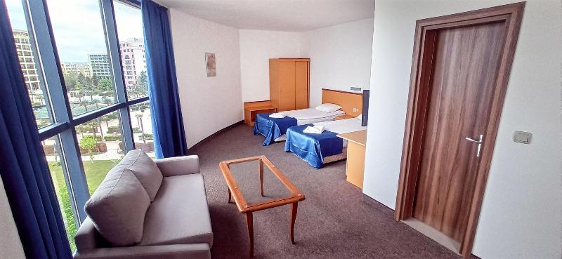 Marlin Beach Hotel image