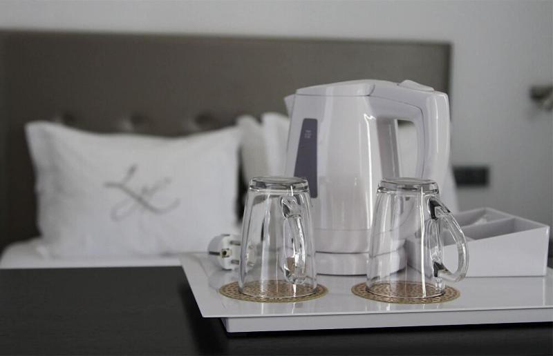 Lazza Hotel image