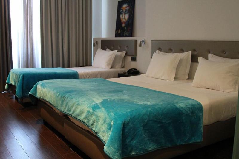 Lazza Hotel image