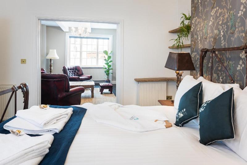 Lyme 1 Hotel image