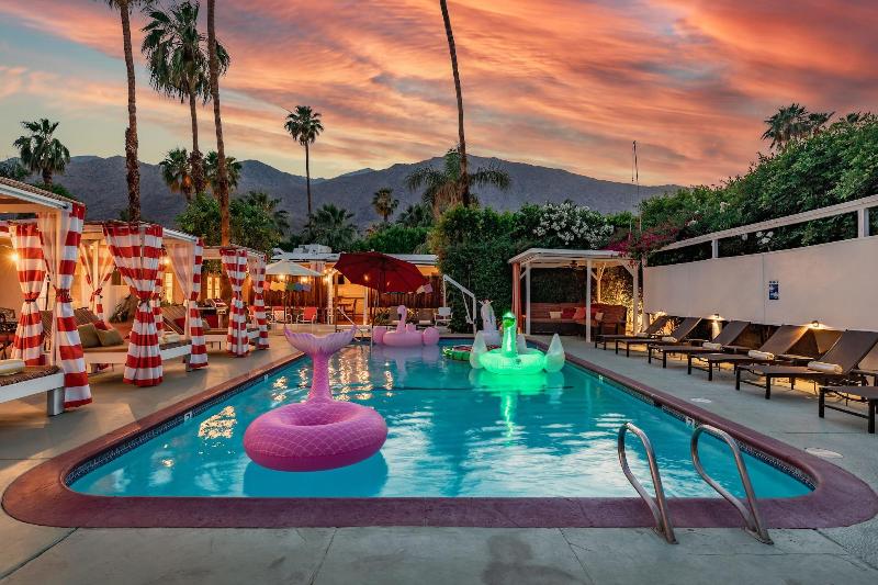 Float Palm Springs image