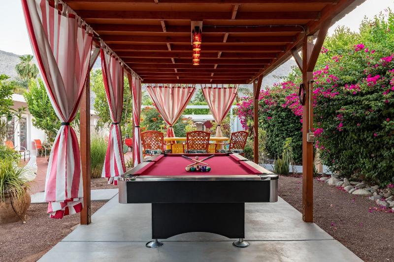 Float Palm Springs image