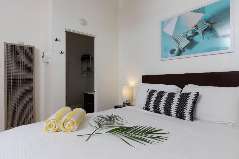 Float Palm Springs image