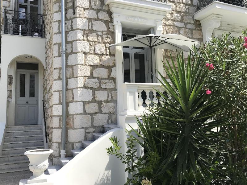 Villa le Nid image