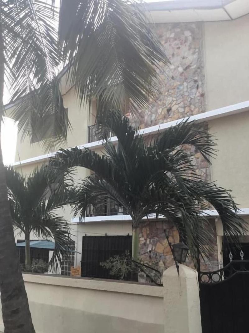 Jenos Hotels image