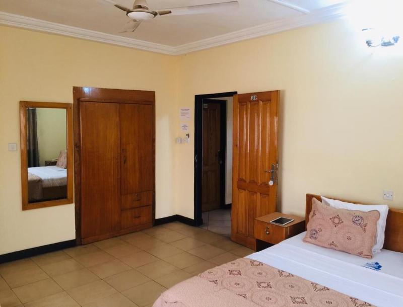 Jenos Hotels image