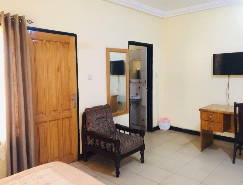 Jenos Hotels image