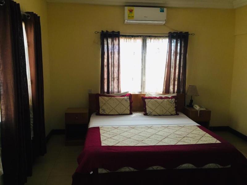 Jenos Hotels image