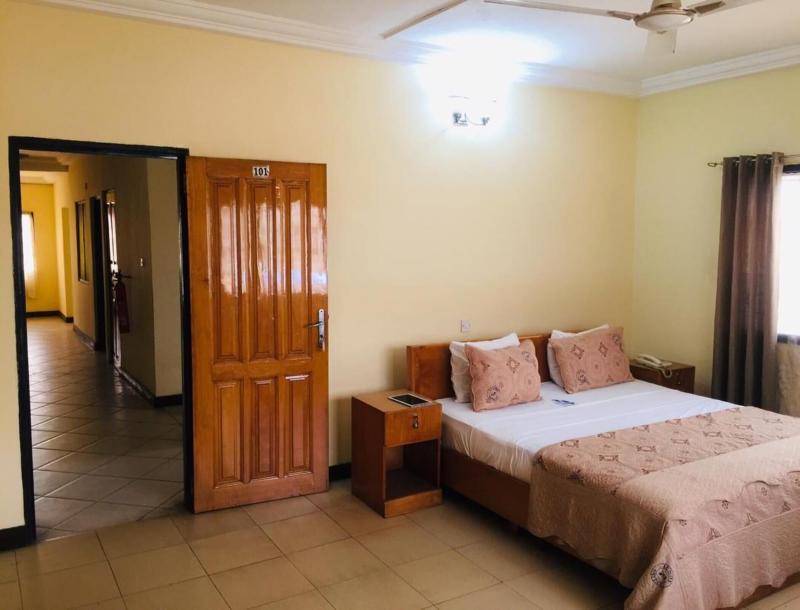 Jenos Hotels image