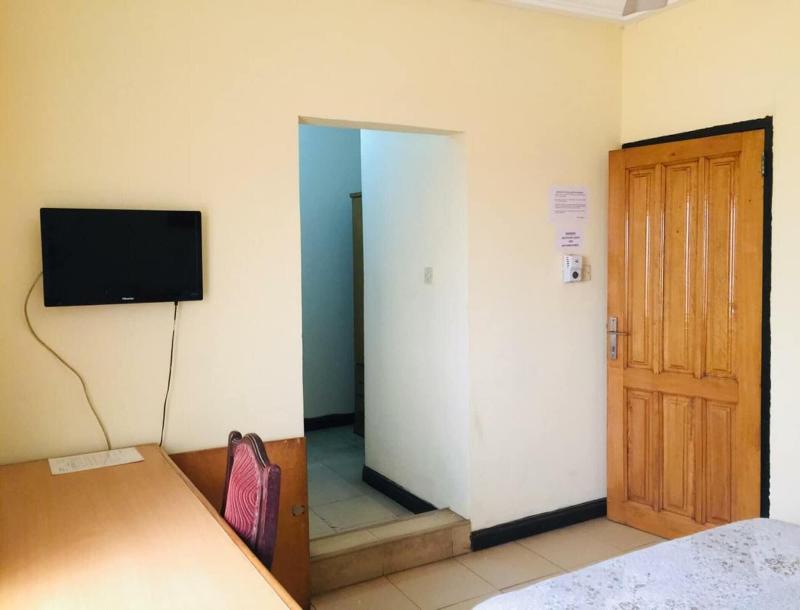 Jenos Hotels image