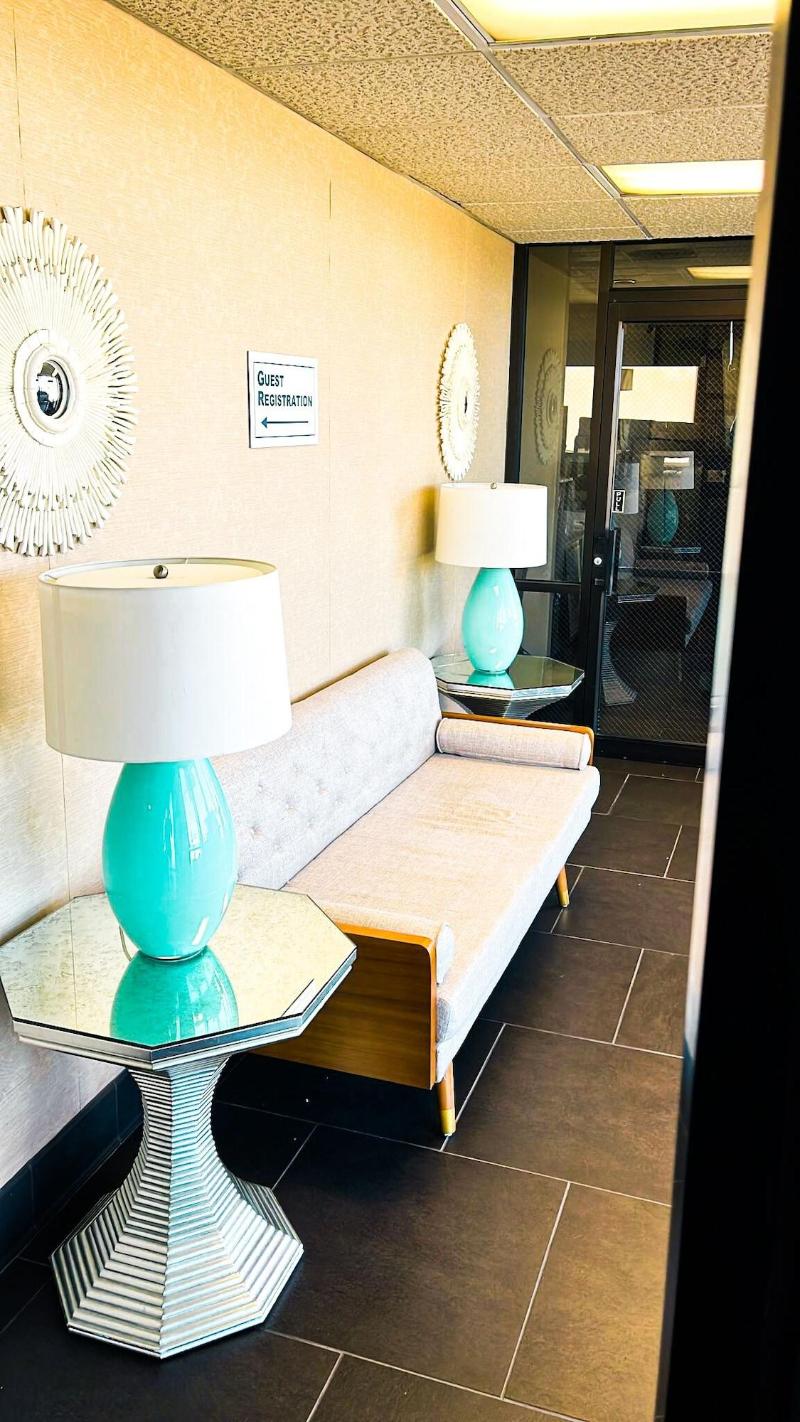 Eleven Boutique Hotel image