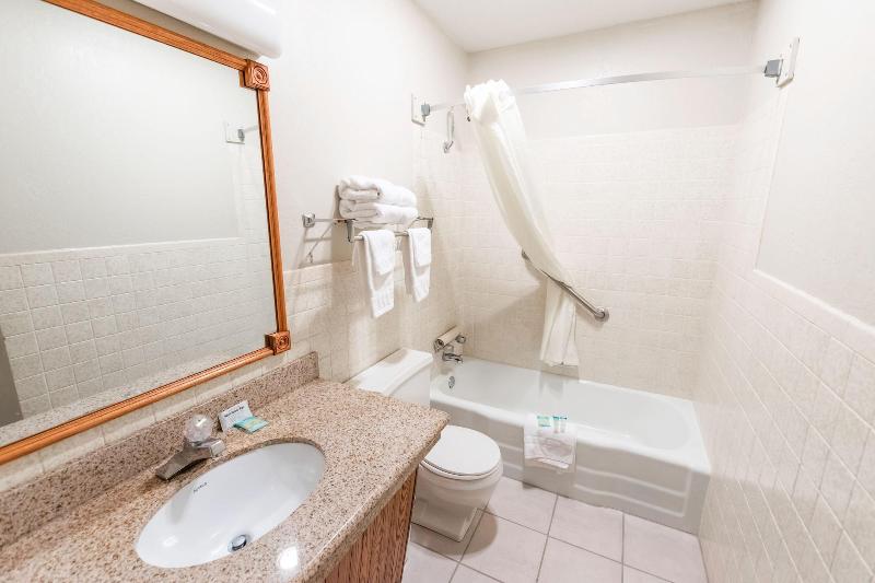 Eleven Boutique Hotel image