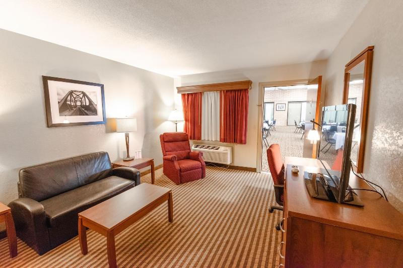 Eleven Boutique Hotel image