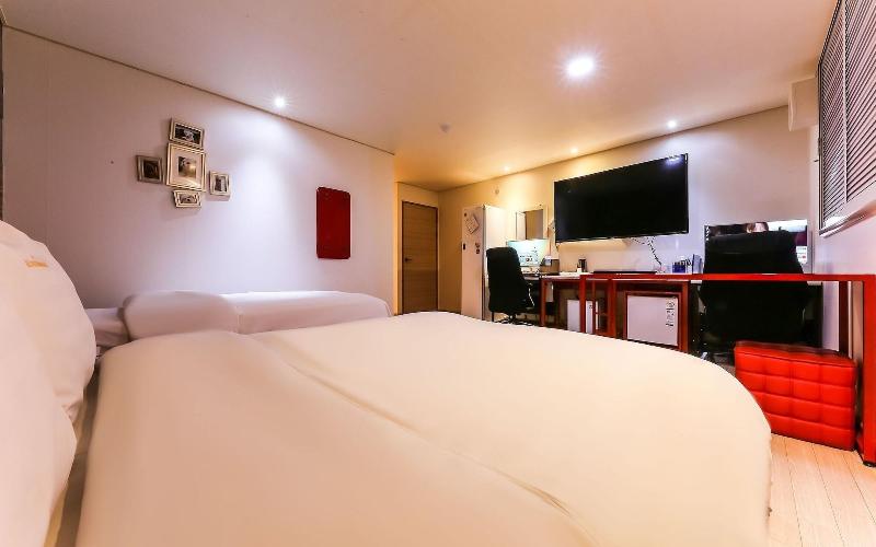 Nonsan Mountain Hotel image