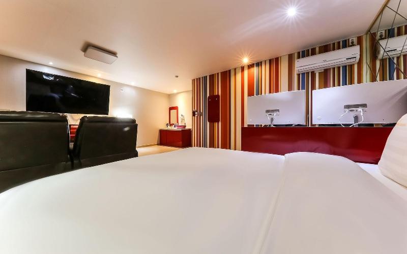 Nonsan Mountain Hotel image