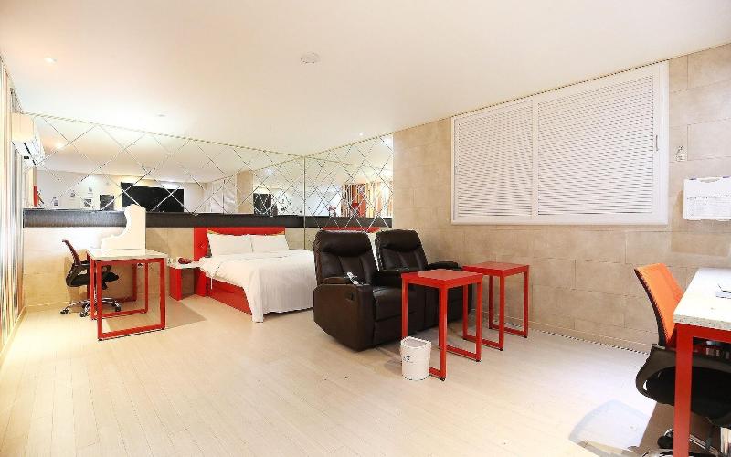 Nonsan Mountain Hotel image