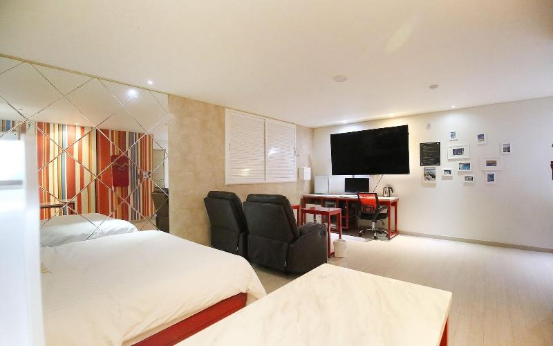 Nonsan Mountain Hotel image