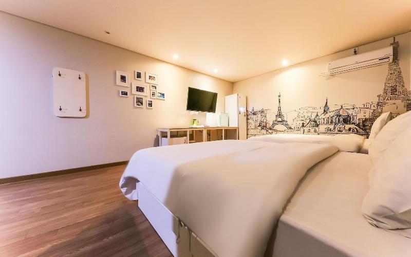Nonsan Mountain Hotel image