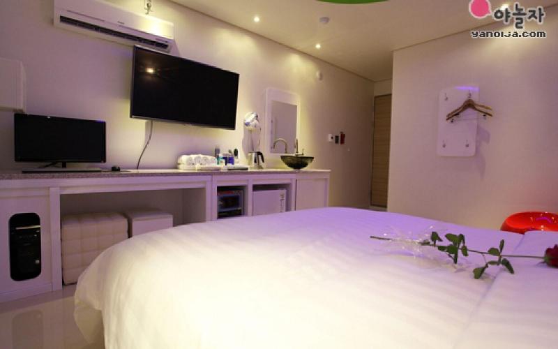 Nonsan Mountain Hotel image