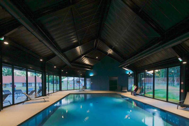 Hotel-Club Lac d'Orient image